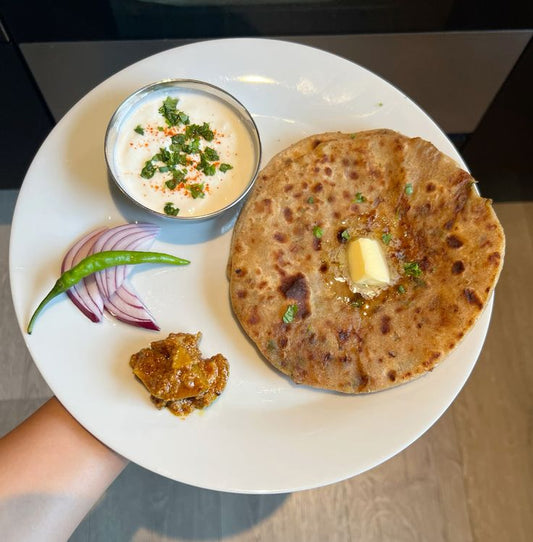Gharwala Aloo Paratha & Curd Combo